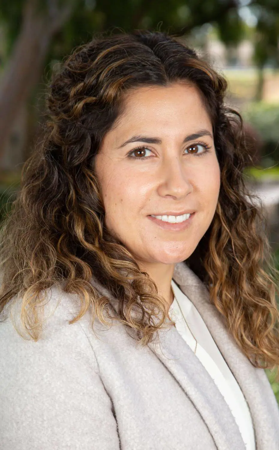 Yvette Lopez de Luna Sixth-Grade and Middle School Counselor